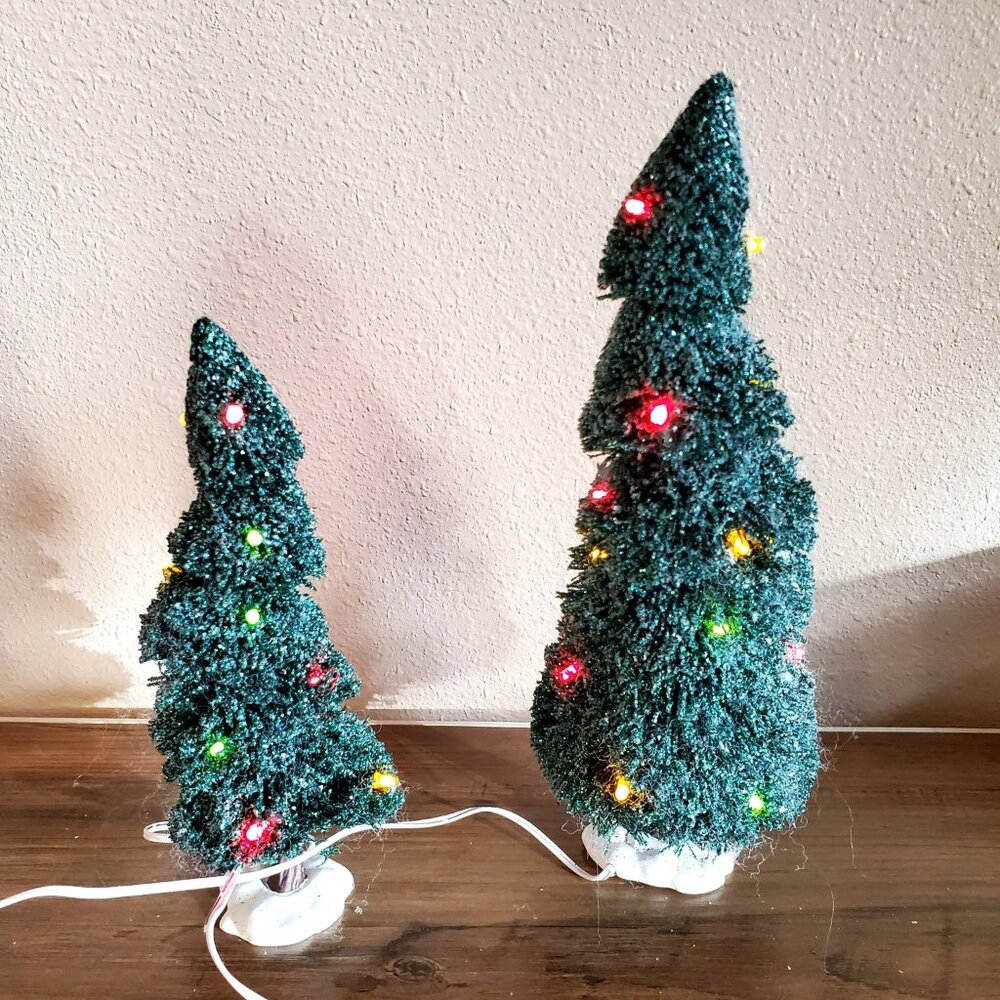 2004 Department 56 Village Accessories Twisty Glitter Pines set of 2